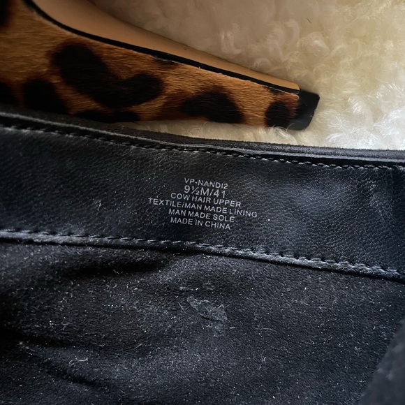Vince Camuto Nandi 2 Cow Hair Leopard Booties Size 9.5 - Picture 4 of 9